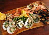 Unabara Lobster & Oyster Bar image 3